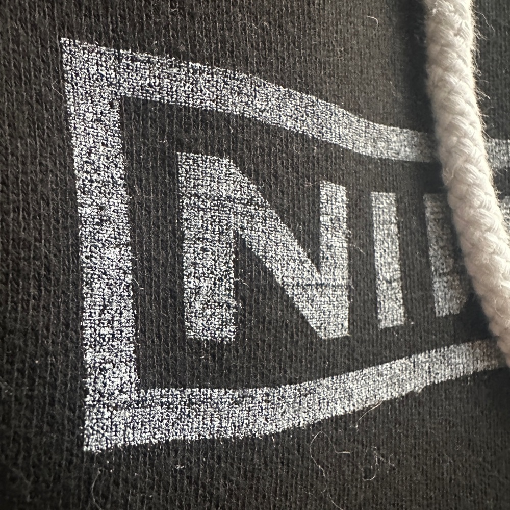 Black Minimalist Logo Sweatshirt Hoodie - Picture 4 of 4